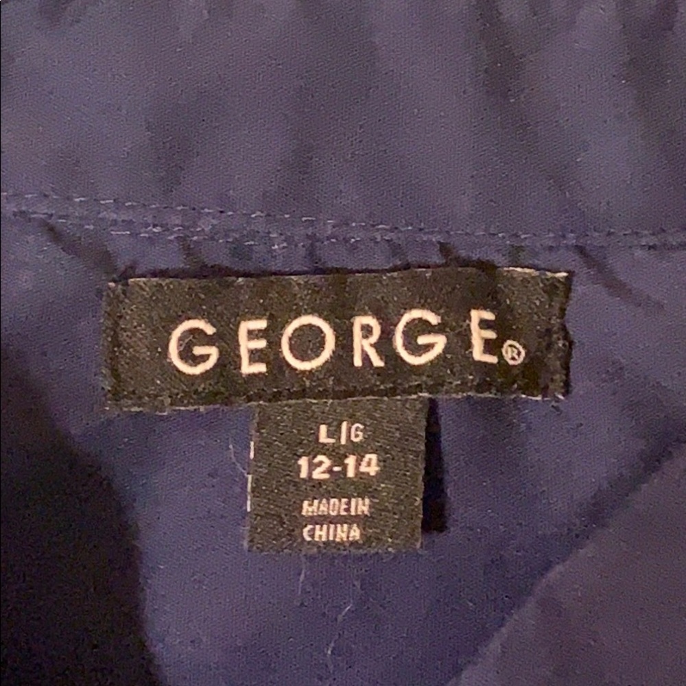 Large George Button Down - Picture 3 of 3